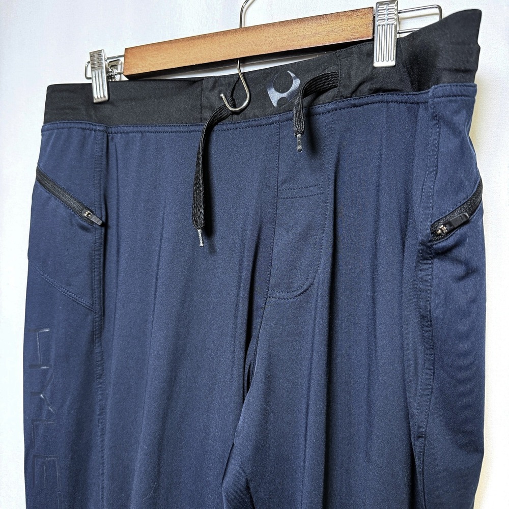 Hylete Mens Navy Blue Training Pants Large 34 Inseam Zipper Pockets Athletic